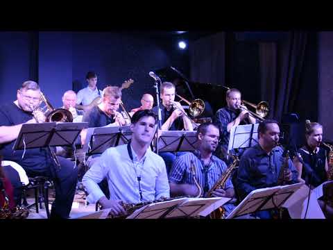 eMBryo bigband - eMBryo bigband plays Count Bubba's Revenge