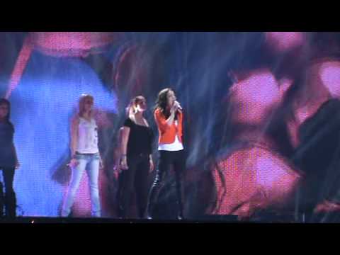 Eurovision Song Contest 2011 second rehearsal Slovenia "No One" - Maja Keuc