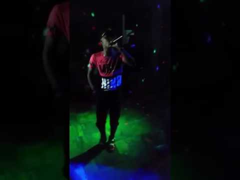 EL FECHO X VIVI BLACK SE ROBAN EL SHOW EN EL YINA