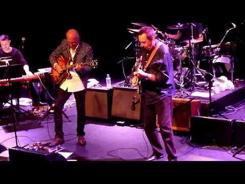 Larry Carlton Quartet with Louie Shelton - Blues
