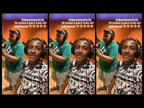 MC POZE  KEVIN O CRIS- PUXANDO LANÇA NO BARCO CHEIO  DE PIRANHA