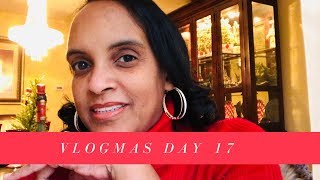 Vlogmas Day 17 ~ What&#39;s Your Favorite Christmas Song ~ Hallelujah 🎶 by The Frugalnista