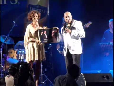 Peabo Bryson Remembering the late George Willems with Minerva Willems  Curacao May 2013