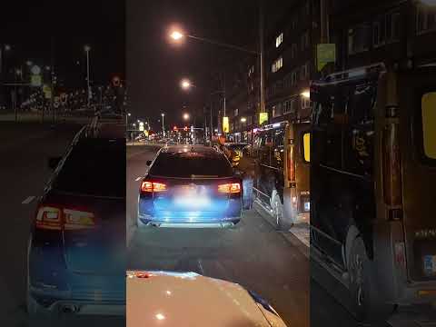 Taxicontrole in Rotterdam #Politie #ILT