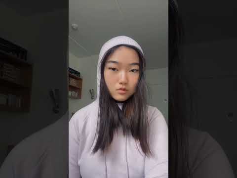 I still love my hoody 💕