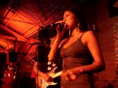 Sambasonics e Francine