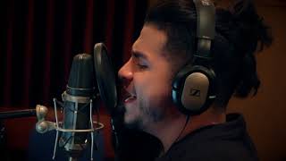 No Te Vas Music Video