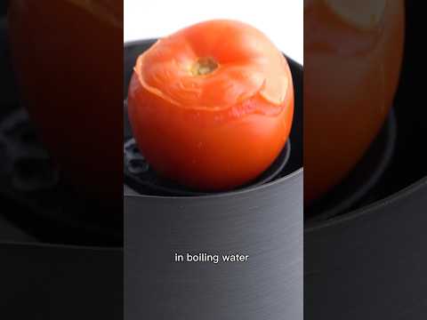 How To Blanch Tomatoes 🍅👩🏼‍🍳 #shorts