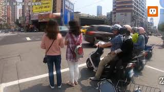 [閒聊] 台灣是否能出機車娘 漂亮尬車