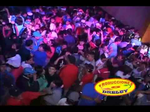 Dile A Mama A Que Volviste - Chacalon Jr