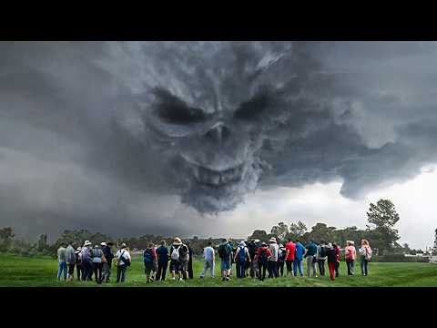 Unglaubliche Dinge am Himmel, die mit der Kamera eingefangen wurden