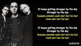 Download lagu Shades Apart – Stranger By the Day | Lirik Terjemahan mp3