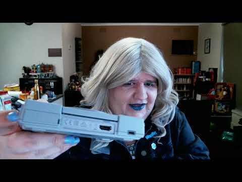 Tiny Games Machines: a look at various classic mini games consoles