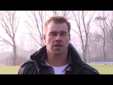 VV Rietmolen gaat weer op kunstgras spelen, UDI Enschede blijft wantrouwig en HVV Hengelo overlegt