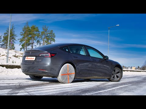 Rear Wheel Installation and Driving of AutoSock, the Original Snow Sock