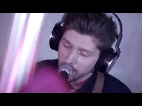 Justin 3  - Used To Be (One man band LIVE)