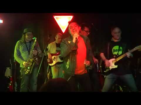 Born - Sabado Noche  28/10/2017  Magic. BCN