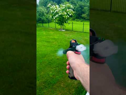 This AAP01 SHREDS in full auto! #airsoft #aap #speedqb #games #memes #shorts
