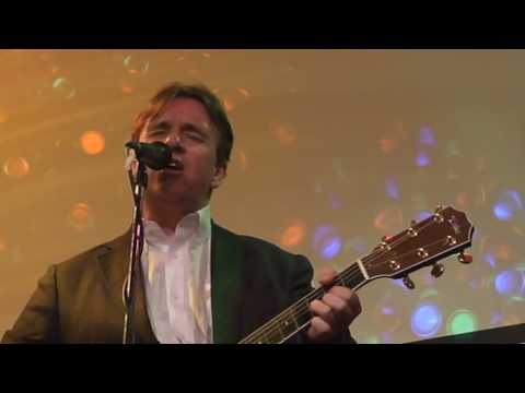 Chris Difford - 'Take Me I'm Yours' live