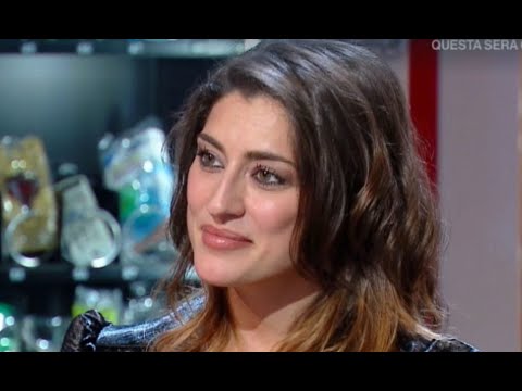 Elisa Isoardi, il Sì all’Isola nasconde altri progetti a Mediaset: il retroscena