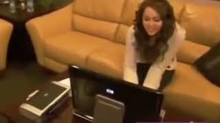stan twitter Miley Cyrus gets no comments when she got back to her computer