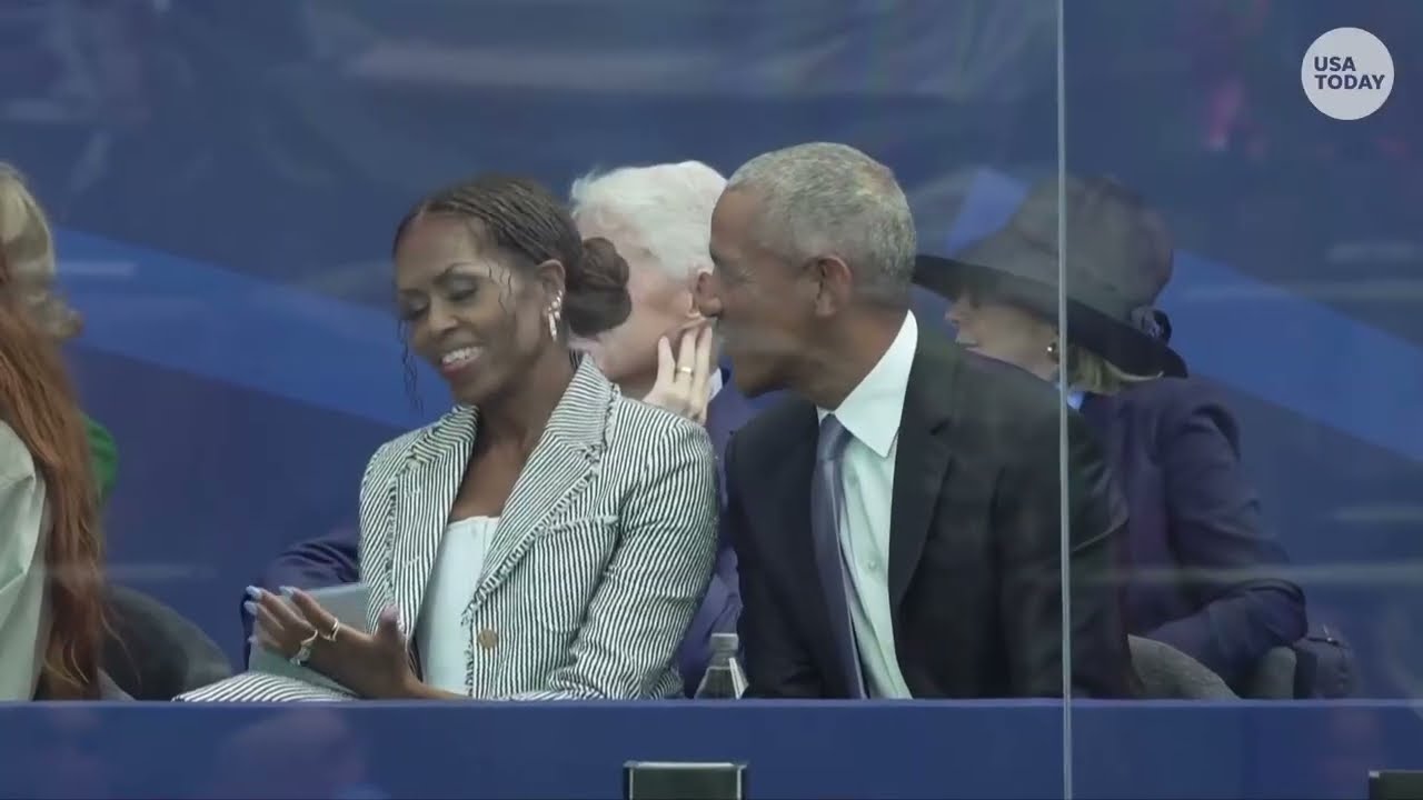 Barack, Michelle, Malia and Sasha Obama vibe with Obama Presidential Center opening music