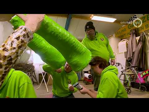 Uit met Esther | Carnaval | Gewoon Deurgoan | Vaassen