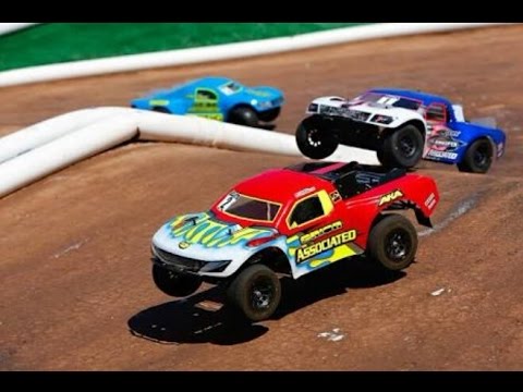 RC SHORT COURSE TRUCKS RACING!