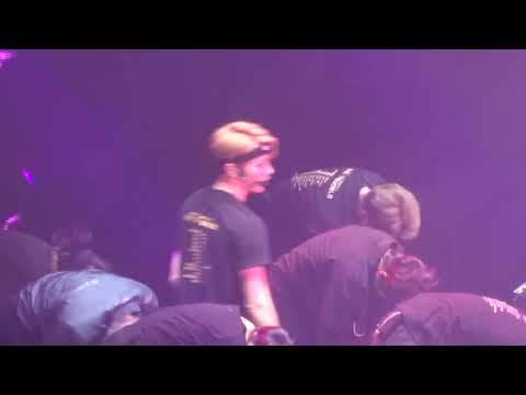 180728 HK CONCERT WANNA ONE - LIGHT