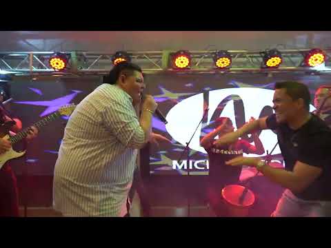 Por Un Guayabo - Antonio Eslait  FT Michel Torres