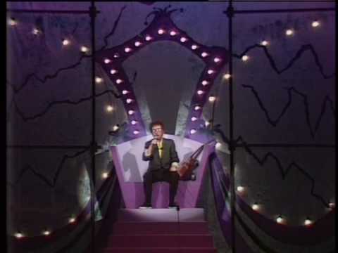 Dag Frøland som Åge Aleksandersen