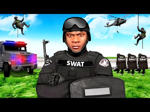 Controlling THE SWAT TEAM in GTA 5!