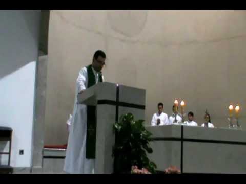 Obrigado Padre Daniel Aparecido por celebrar a santa missa em nossa comunidade.