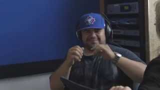 The Todd Shapiro Show - Jay Punching Himself In The Face