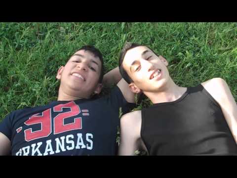 E.M.R Y PITOÑO - ANTISISTEMA (VIDEOCLIP)