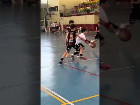 Resumen partido de Álvaro Vigario final Campeonato de Extremadura (22 puntos)