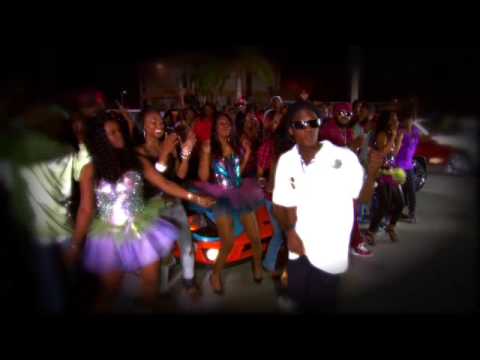 Hustle Holicz 'I'm So Throwed Off'  The Real Official video by Hustle Holicz