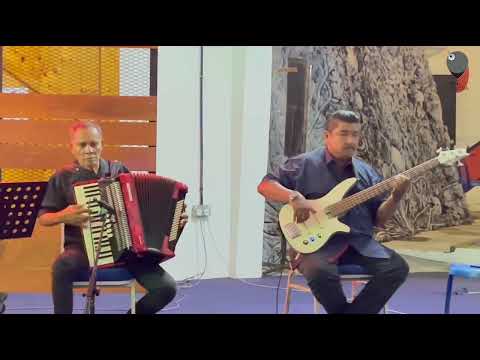 Laksaman Raja Dilaut - Sri Putra feat Nura