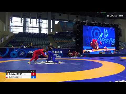 1/2 ♂GPGI - 71 kg: C. IULIAN IORGA (ROU) v. G. ALIBEKOV (RUS)