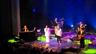 Nana Mouskouri & Lenou . Happy Birthday Tour. Anvers / Antwerpen 27 février 2014