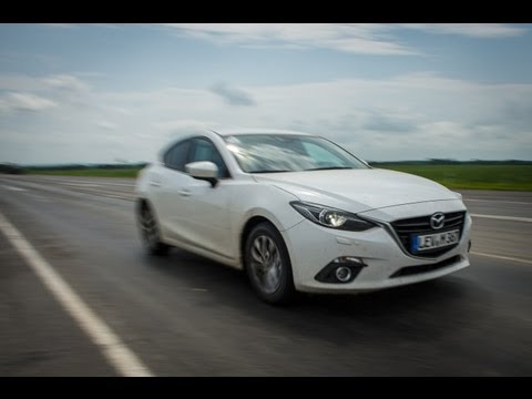 2014 Mazda3 / Mazda Review / Test / Testdrive ( Roadtrip #mazdaroute3 )