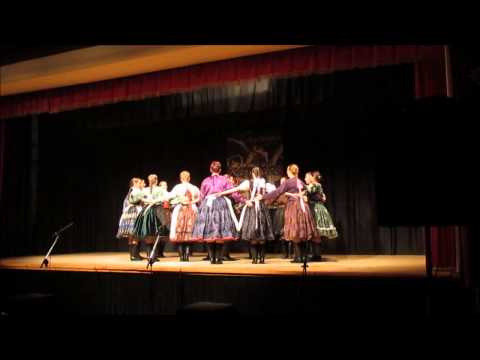 Újbudai Babszem Táncegyüttes - Magyarbődi karikázó