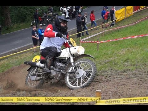Kleinserien-Geländemaschinen MZ ES 125 G bei der Classic-Enduro in Zschopau 2022
