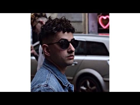 WAYNE SANTANA x COYOTE JO BASTARD - MADAME