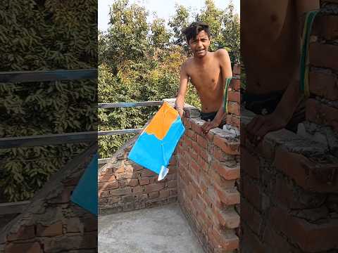 Brother, I have come to take a bath 💦 and give the time to fly 🪁!! #shorts #kiteflying #viralshor...