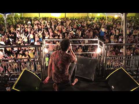 EU NÃO VOU EMBORA - Tomate