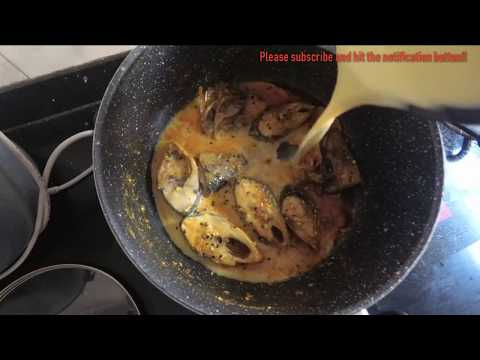 Shorshe Ileesh - Hilsa fish  cooked in mustard sauce