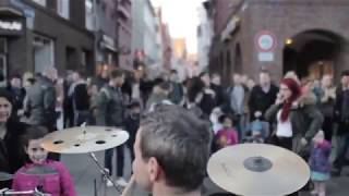 Drummer and Travelling Street Musician - Oded Kafri (Short Documentary)