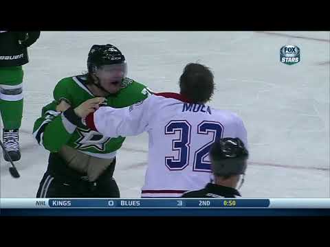 Antoine Roussel vs Travis Moen Jan,2 2014