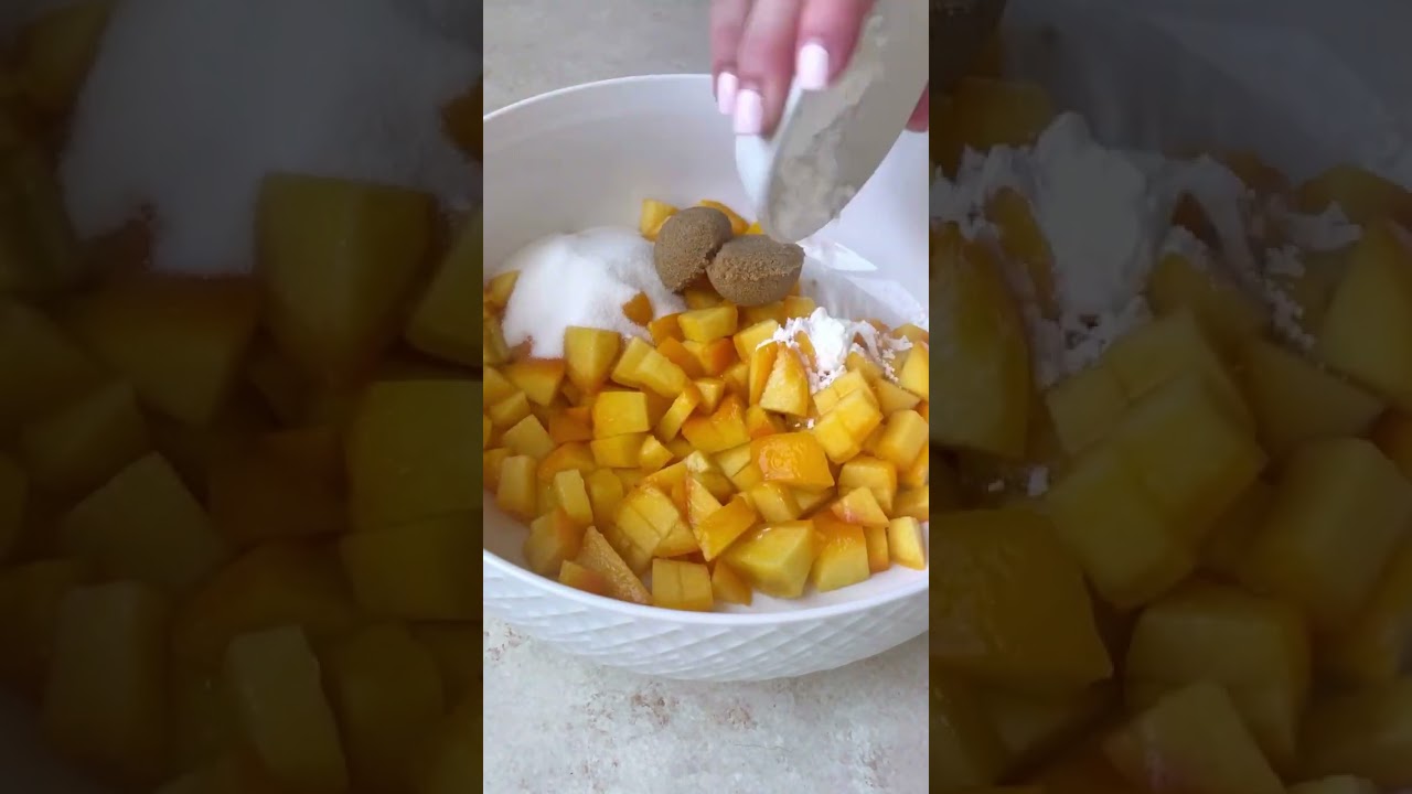 Mini Peach Cobbler #minidesserts #summerdessert #cooking